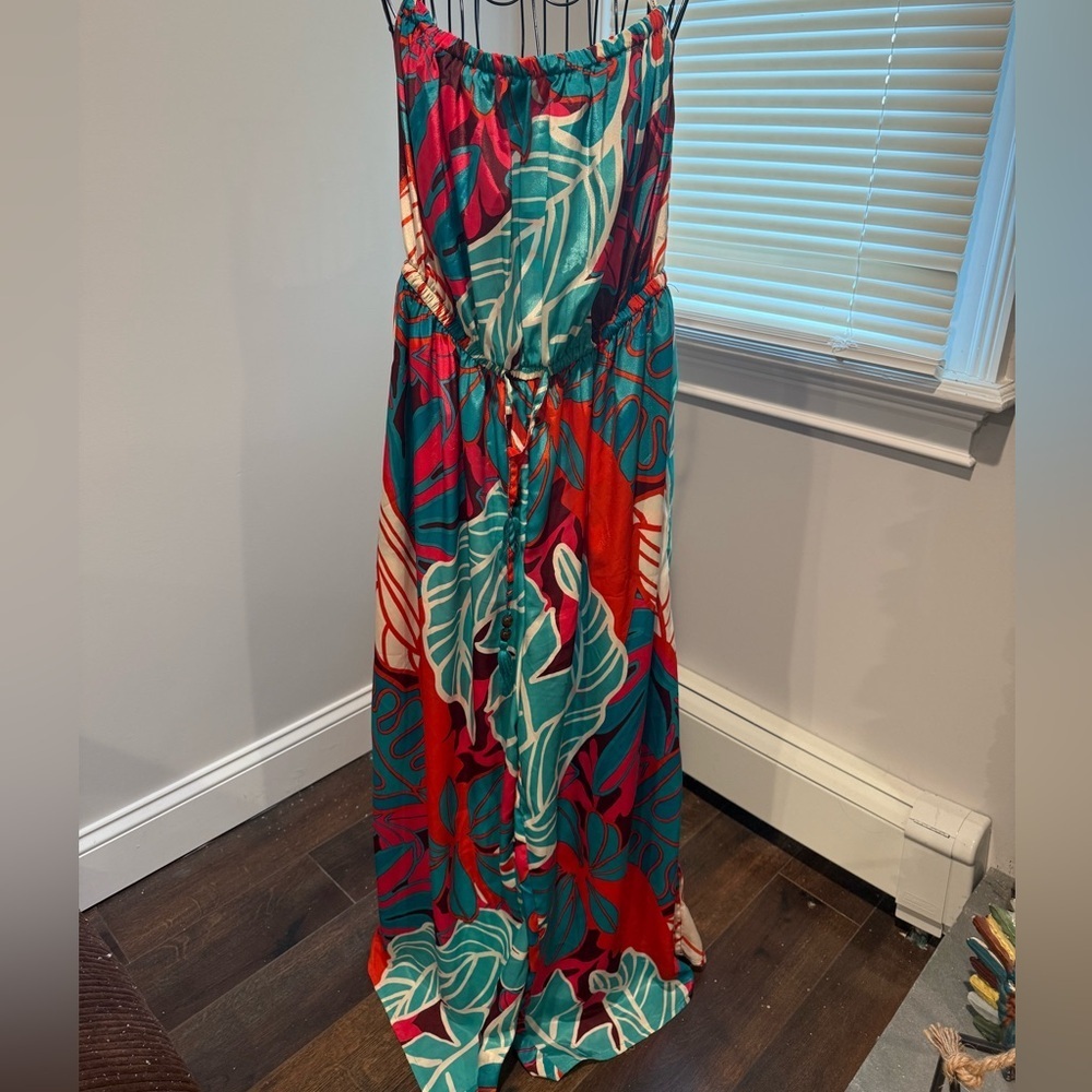 Gorgeous True Destinations Tropical Print Strapless Romper Sold at Anthropologie
